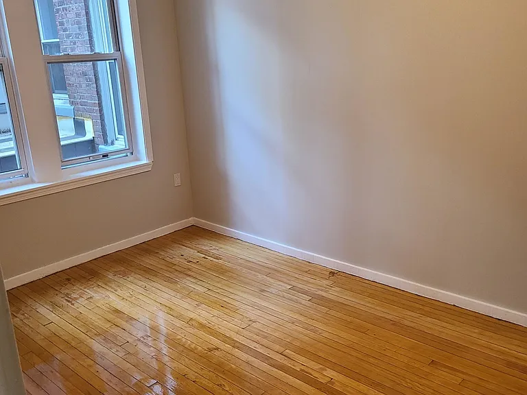 10 Farrington Ave #2 — Photo 21