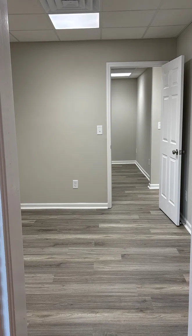 405 W Main St - D - 405 W Main St — Photo 3