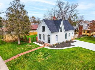 92 N Vine St, Westerville, OH 43081