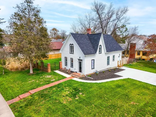 92 N Vine St, Westerville, OH 43081