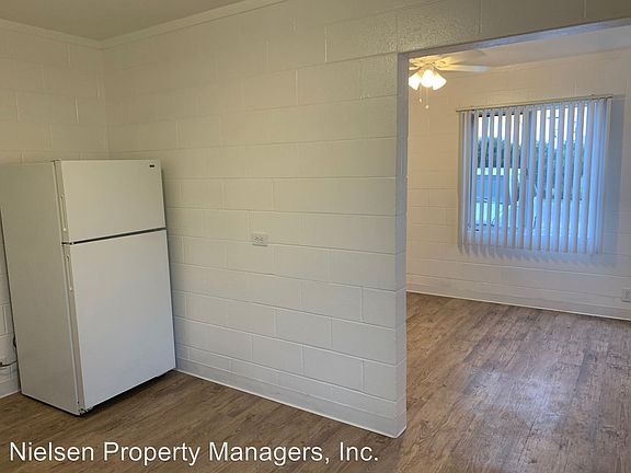 3rd image of 607 Glide Ave APT 1