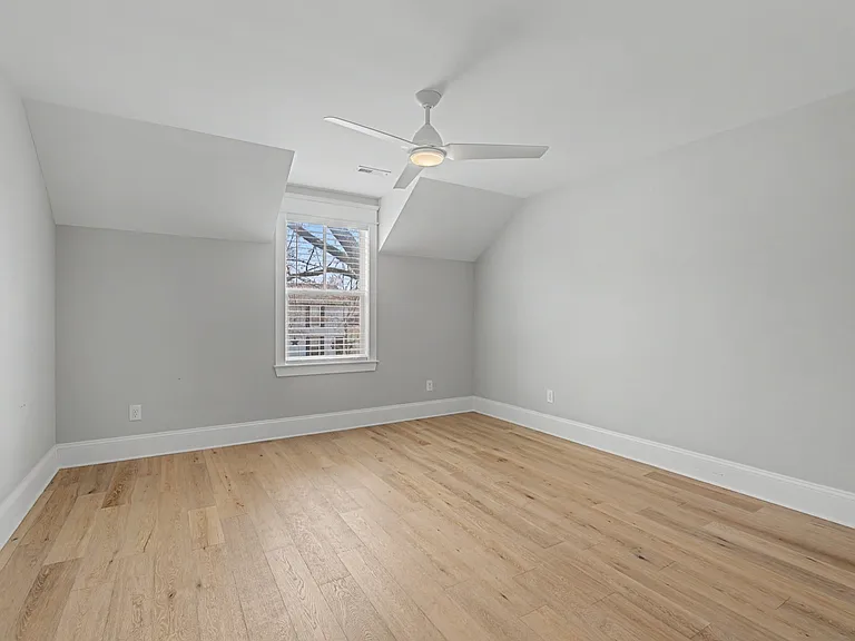 622 N 2nd St — Photo 22