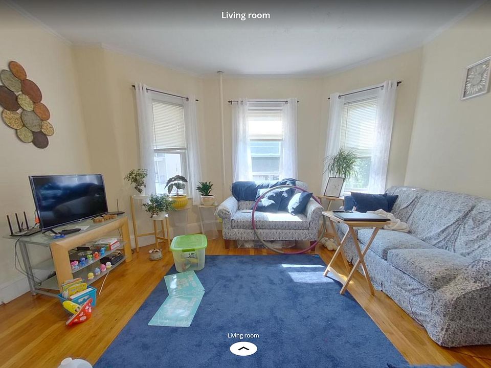 1st image of 185 Grant Ave