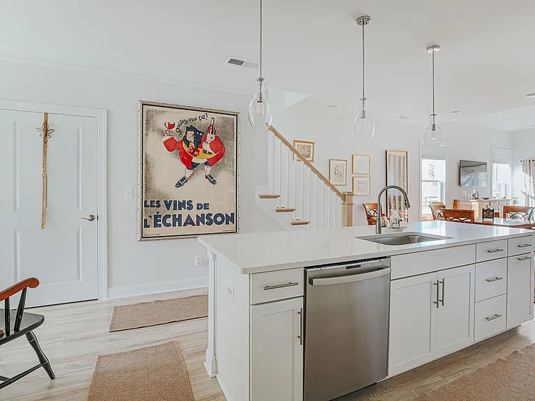 505 Crimson St — Photo 10