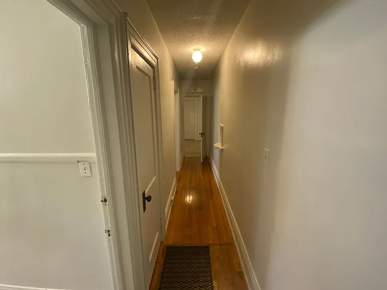906 Lancaster St #A — Photo 6