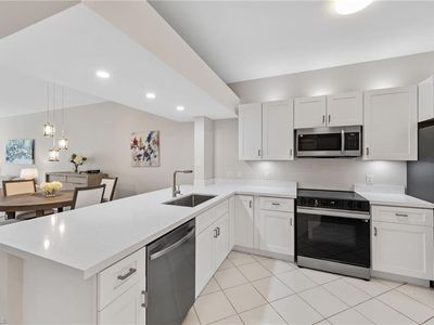 2385 Bayou LN #3, Naples, FL, 34112