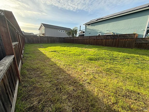 4th image of 3617 Sumatra Drive