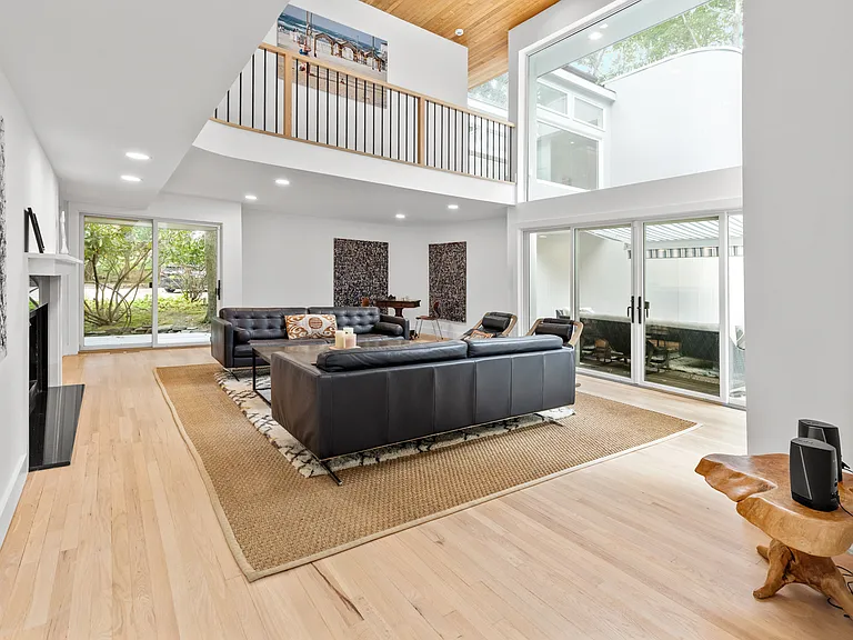 2765 Deerfield Rd — Photo 11