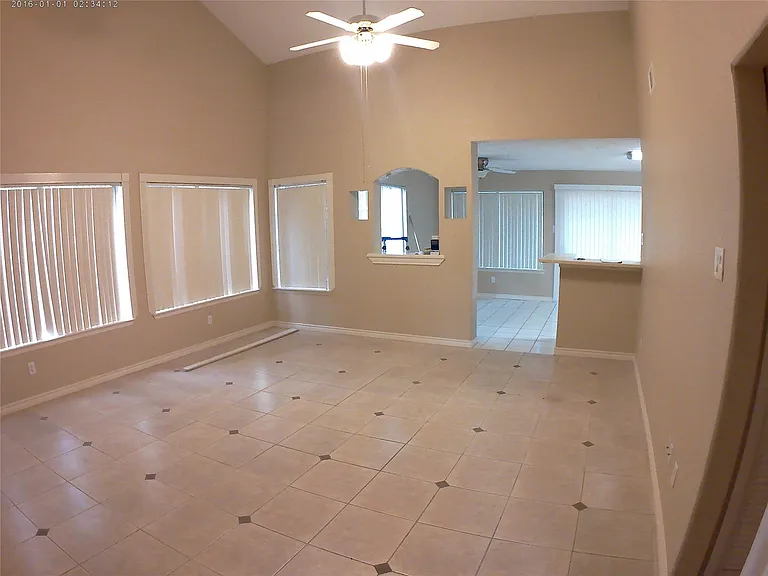 12614 Day Hollow Ln — Photo 5