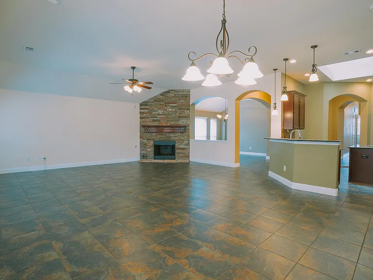 3240 Paseo — Photo 11