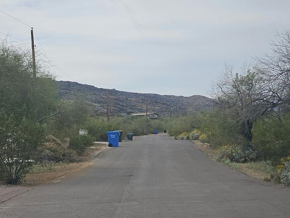 5th image of 3515 E Highline Canal Rd