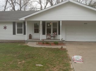 3159 S Danbury Ave, Springfield, MO 65807