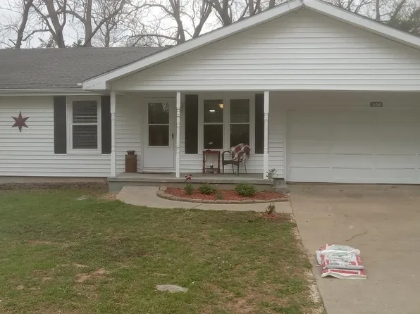 3159 S Danbury Avenue, Springfield, MO 65807