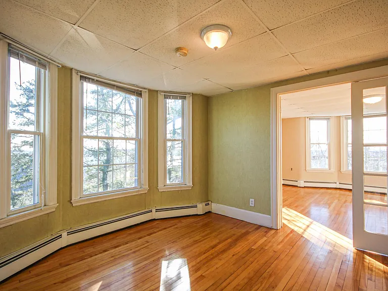 29 Saint Lawrence St #2 — Photo 19