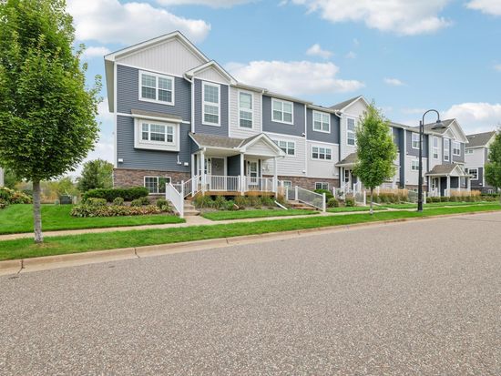 7550 Woods Edge Blvd, Lino Lakes, MN 55014