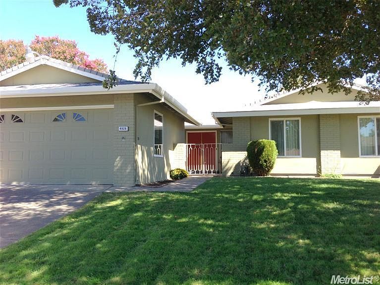1st image of 4926 Hillhurst Dr
