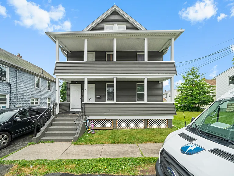 4 Columbus Ave — Photo 1