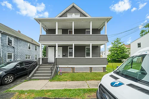 4 Columbus Ave Photo 1