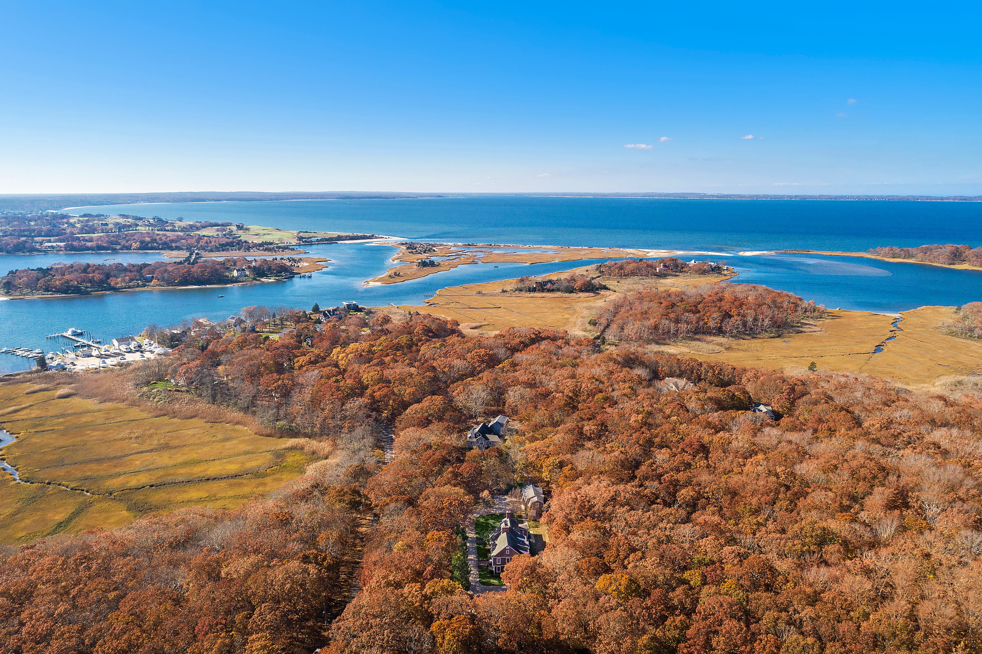 317 West Neck Rd, Southampton, NY 11968 Out East