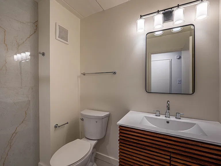 Second Full Bathroom