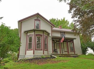 14848 S Cheshire St, Burton, OH 44021