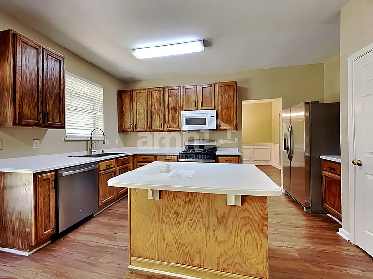 2206 Howell Farms Point NW — Photo 3