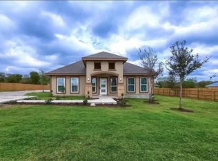 283 La Fortuna Dr, Del Valle, TX 78617