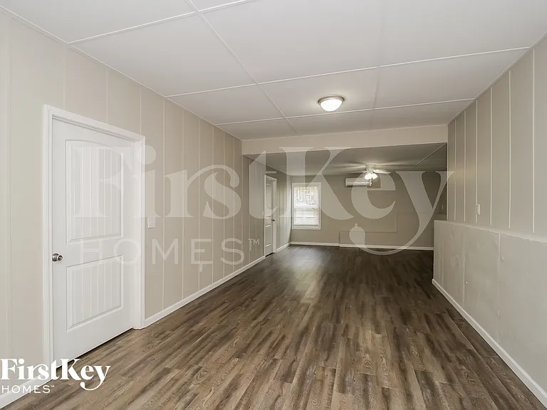 20 Oakbrook Dr — Photo 8