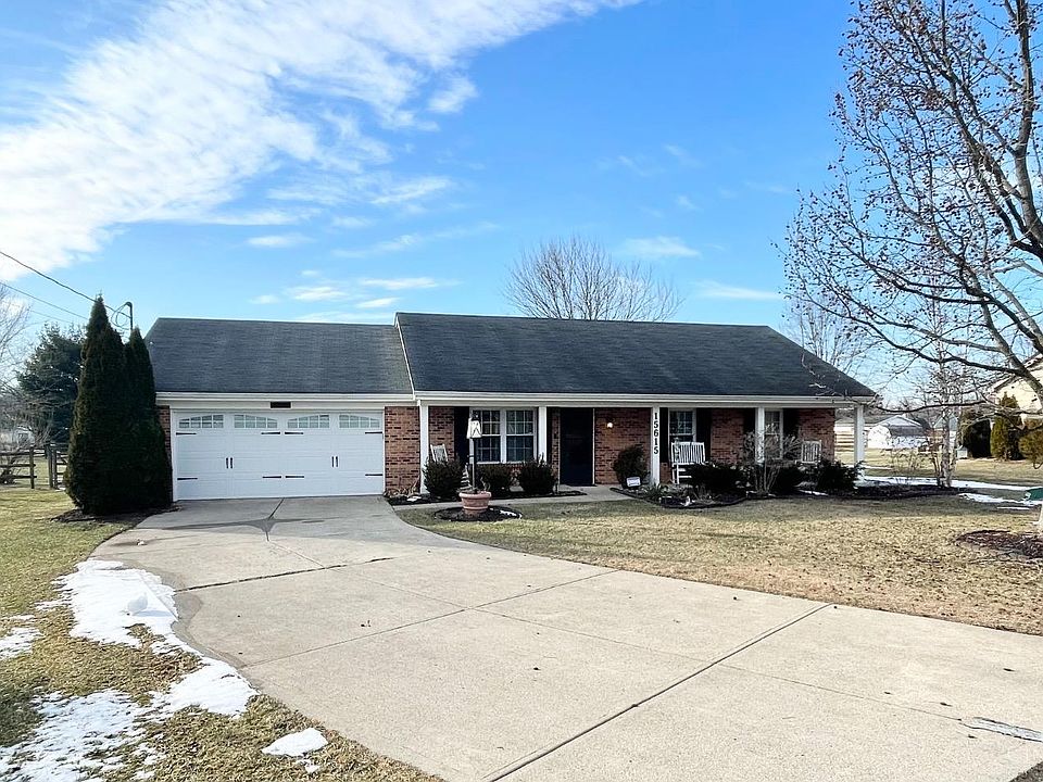 1st image of 15615 Meadow Glen Dr