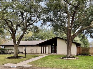 18603 Capetown Dr, Houston, TX 77058