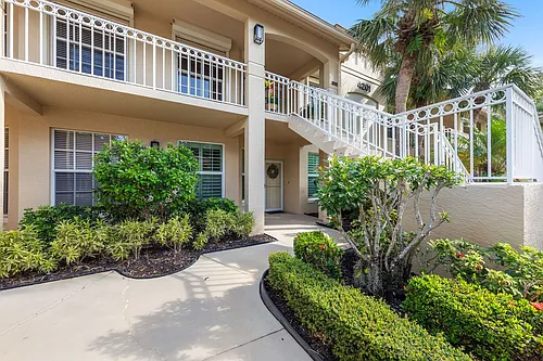 4201 Sawgrass Point Dr #102 Photo 1