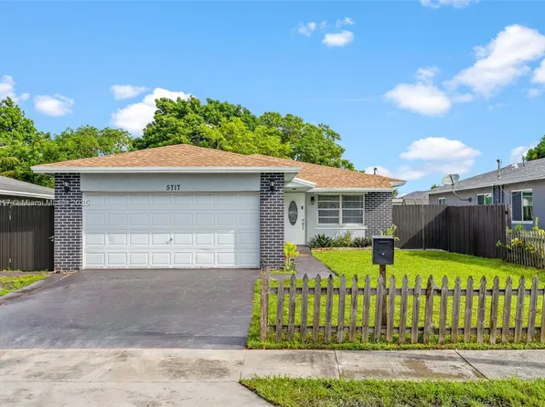 5717 Mayo St, Hollywood, FL 33023
