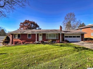 301 Teryl Dr, Mount Vernon, OH 43050