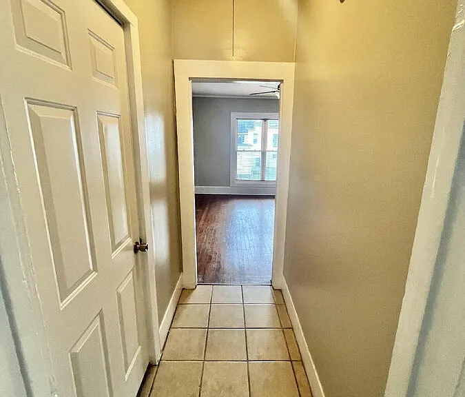 110 E Woodlawn St #4 — Photo 17