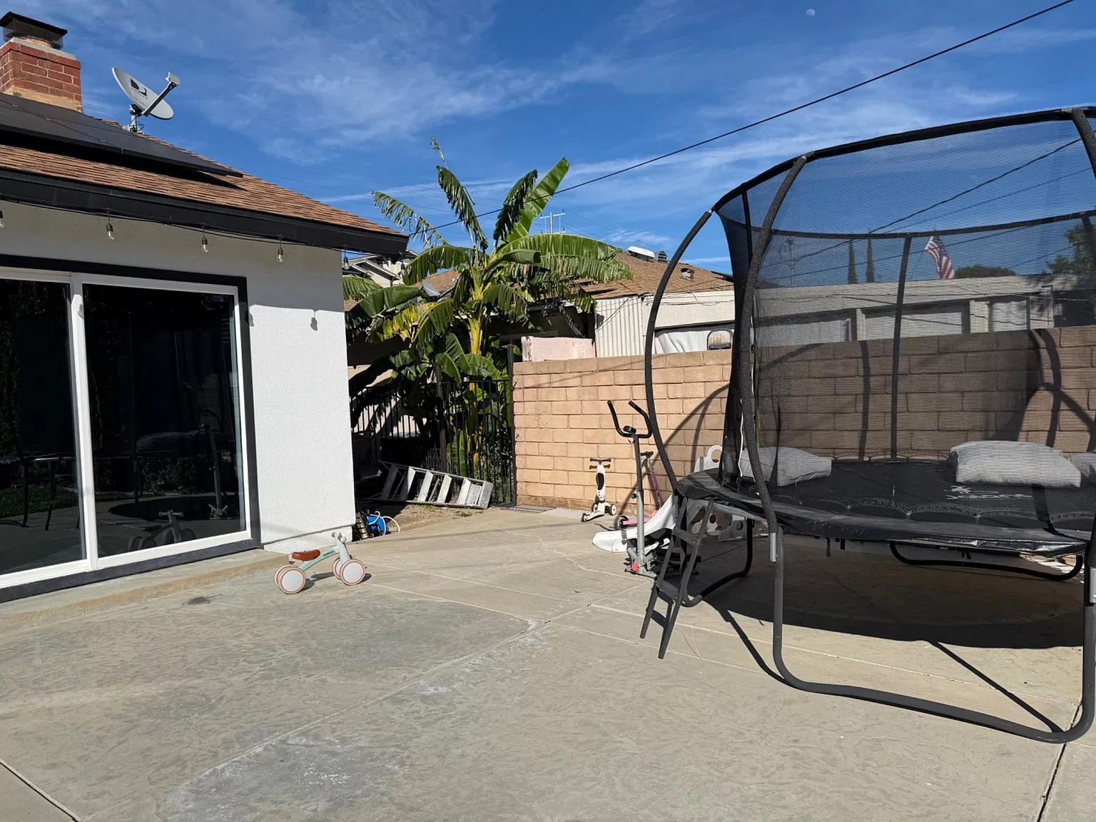 3 bed, 1570 sqft, $4,495 — Photo 3