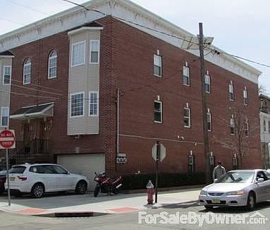 93 Maple Street