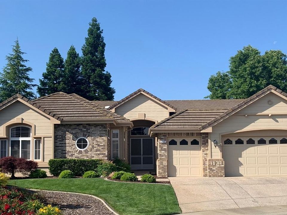1st image of 225 Grace Glen Ct