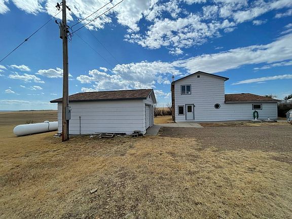3rd image of 6746 State Highway 24 S