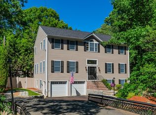 20 Nugent Ln, Reading, MA 01867