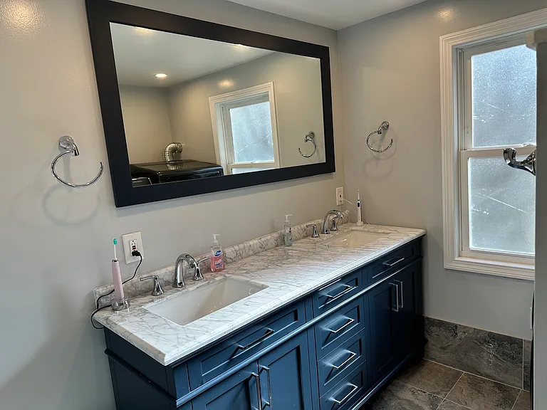 64 Flanders Rd — Photo 12