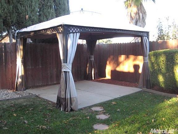 3rd image of 3616 Contempo Dr