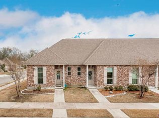 1407 Partierre Ln S, Baton Rouge, LA 70820