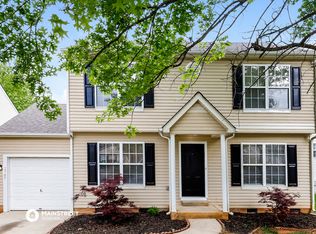 2707 Mulberry Pond Dr, Charlotte, NC 28208