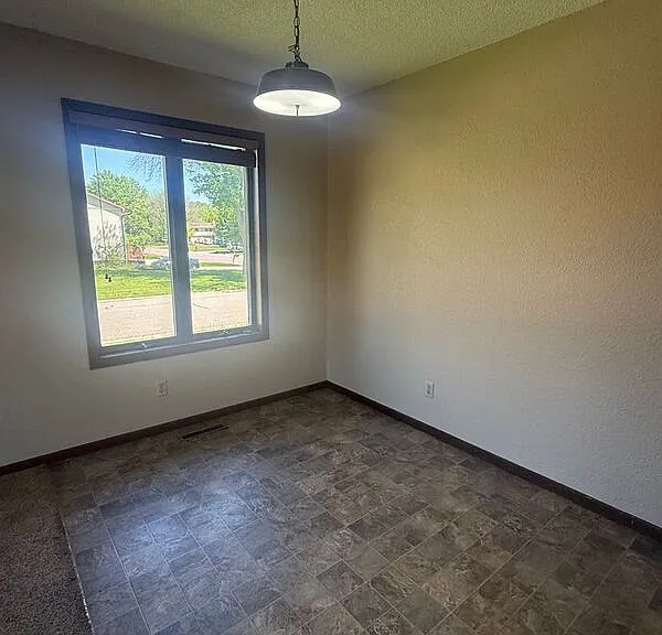 1751 Colette Dr #3 — Photo 5