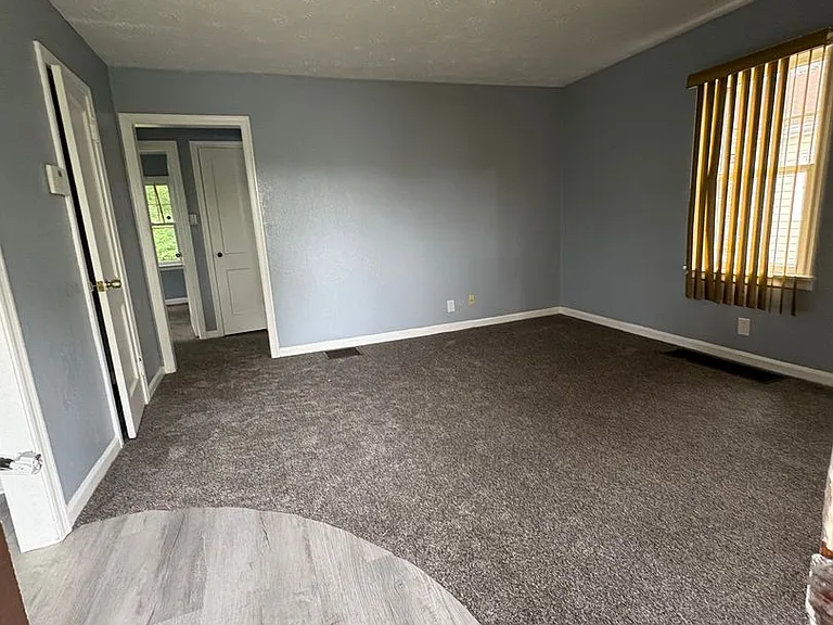 127 Melwood Ave — Photo 2