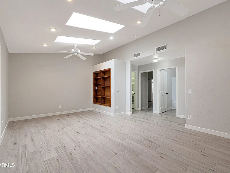 14215 N 56th Pl — Photo 27