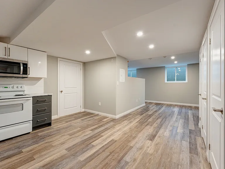2200 Sherobee Rd — Photo 19