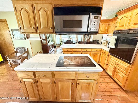 5th image of 2212 Jackson Liberty Dr NW