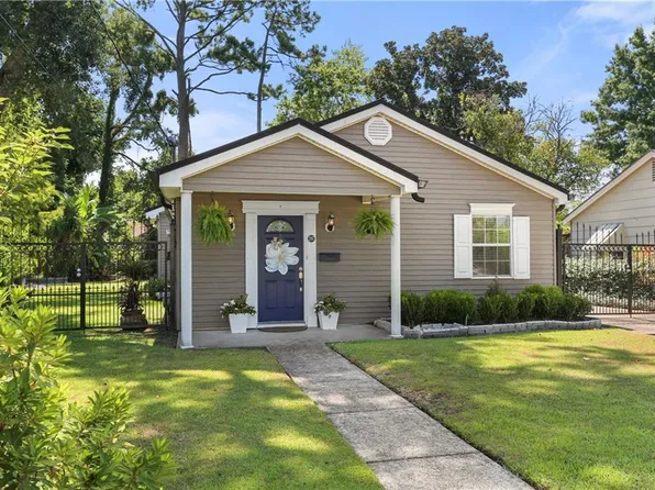 297 E Shannon Ln, New Orleans, LA 70123
