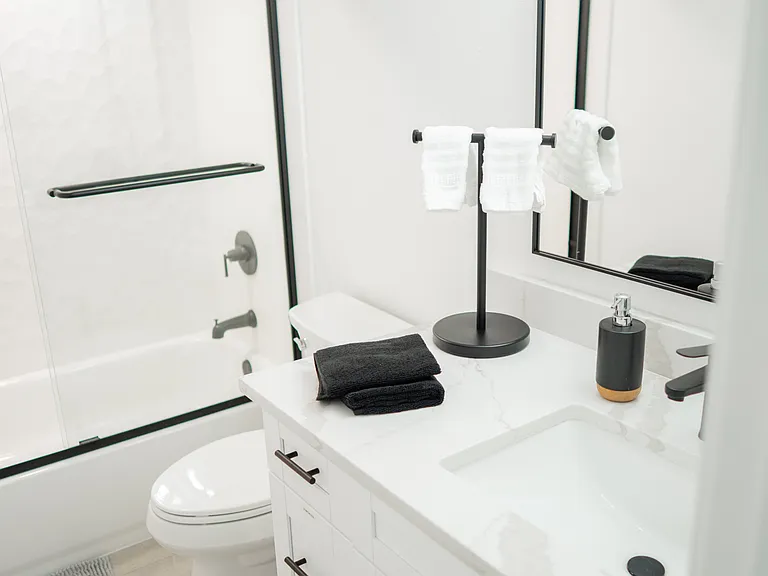 16590 Partridge Place Rd #201 — Photo 5